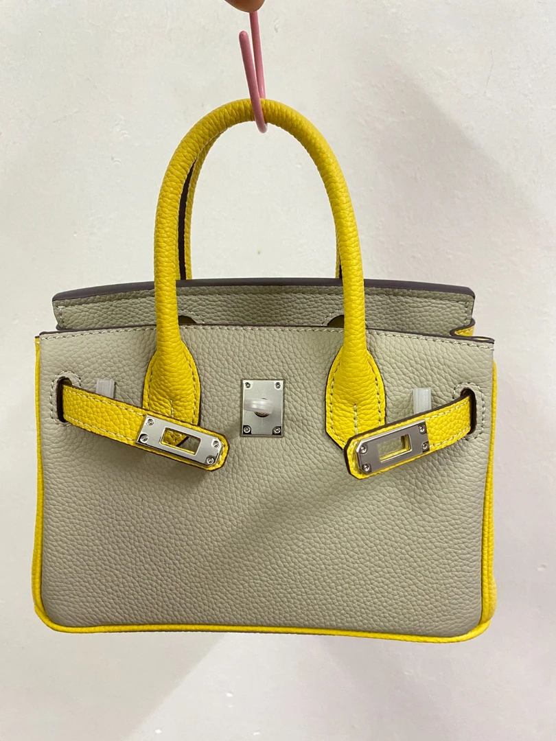 手提单肩斜跨包头层牛皮时尚百搭真皮女包