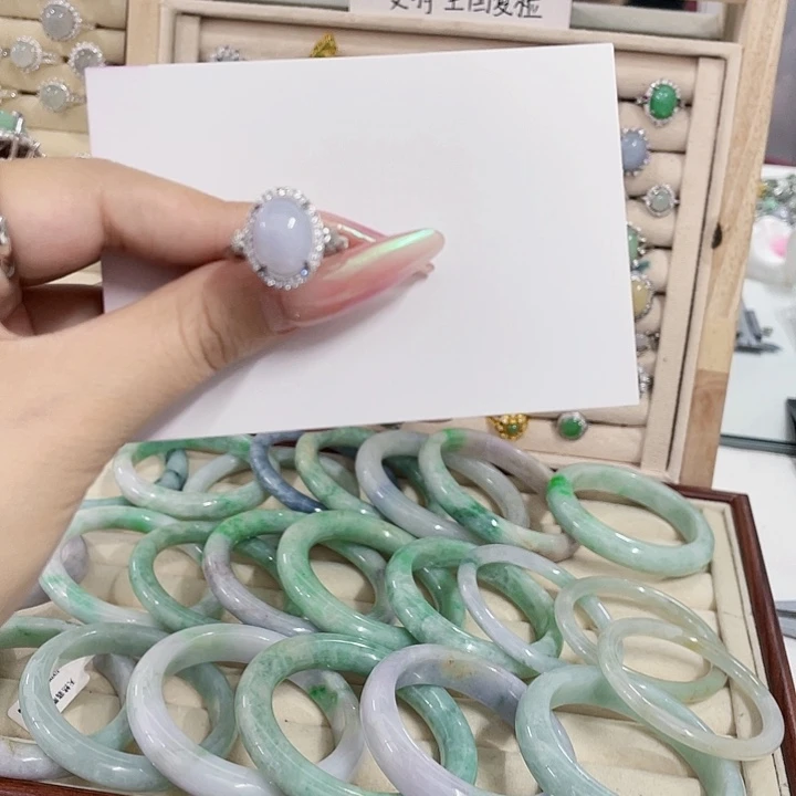 翡翠未镶嵌颈饰天然翡翠Ａ货