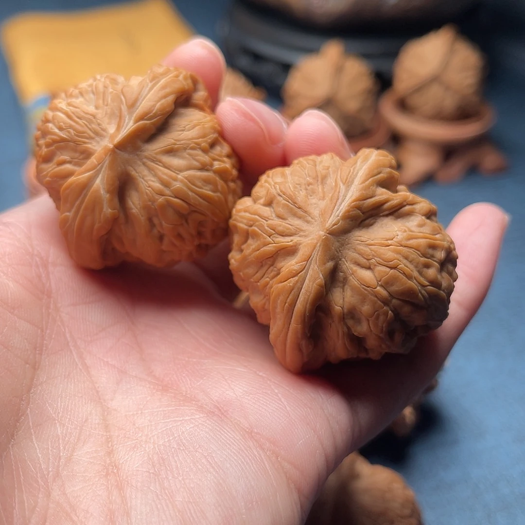 荒***‍文玩核桃吊坠红锦鲤42尺全品L1809