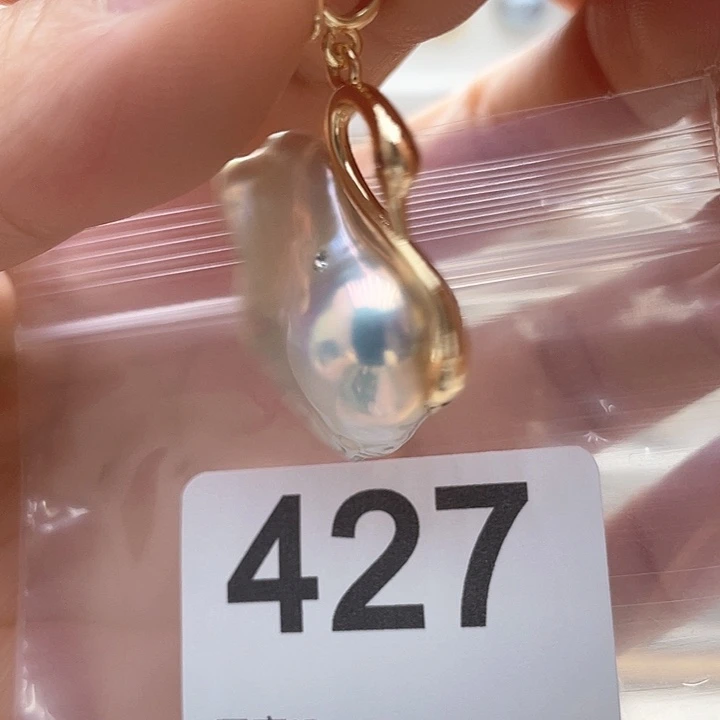 未镶嵌天然珍珠。  漏 漏 漏淡水珍珠