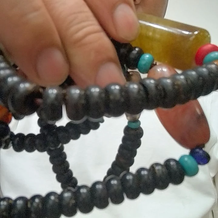大***生南红玛瑙合金颈饰