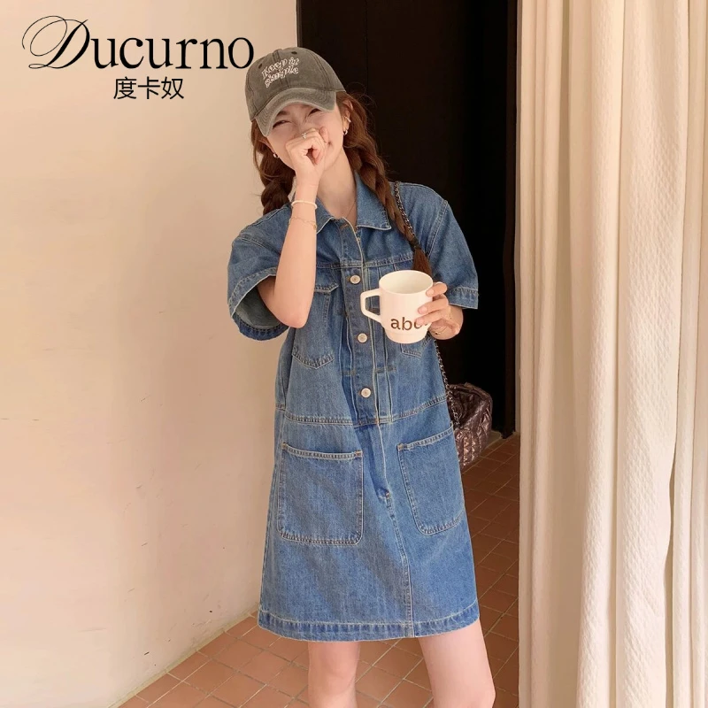 蓝色复古牛仔连衣裙女小个子2025夏季新款工装风显瘦设计感衬衫裙