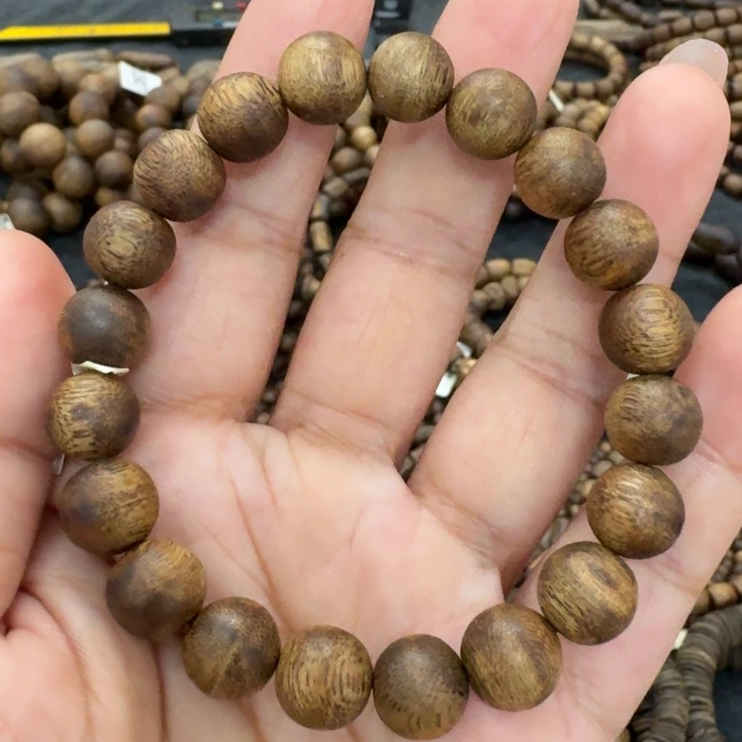 手串沉香奇楠乌身卡 1.0/6 克手串多样性发货一条