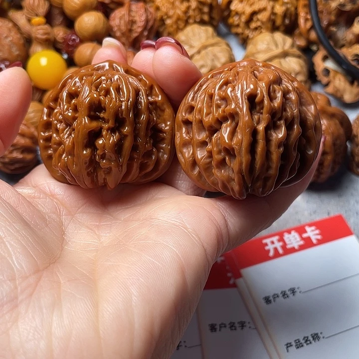 文玩核桃吊坠四座楼