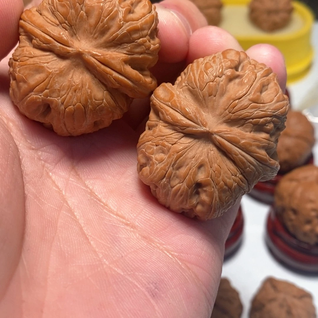 没***台吊坠文玩核桃元宝