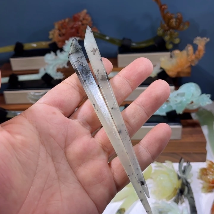 蛇纹石玉未镶嵌戒指