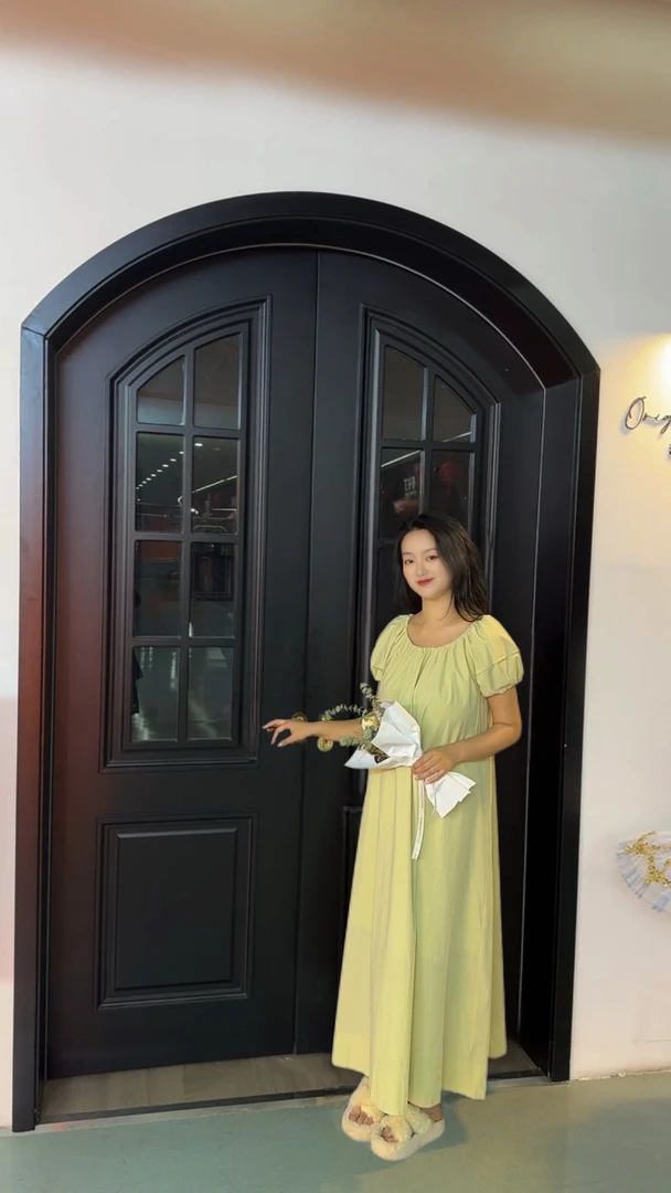 夏季新款泡泡袖公主裙