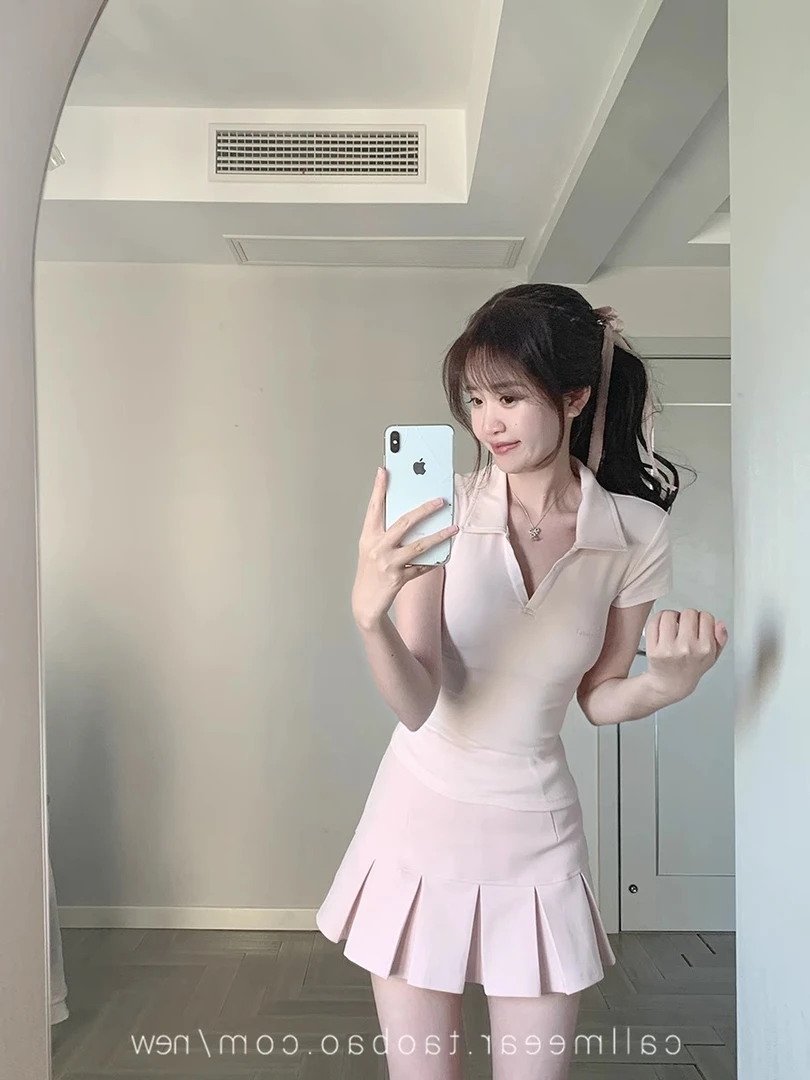 KEKE正肩polo领短袖T恤女夏洋气时髦百搭纯欲修身显瘦百搭V领上衣