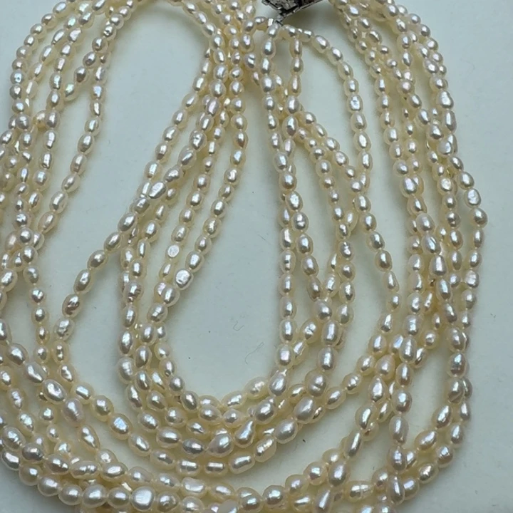 淡水珍珠颈饰未镶嵌