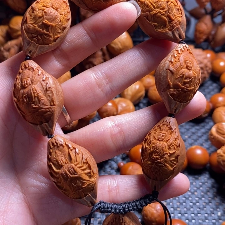 吊坠橄榄核八大菩萨生肖守护神