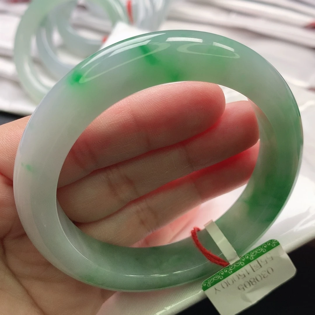 翡翠未镶嵌手镯缅甸55.56