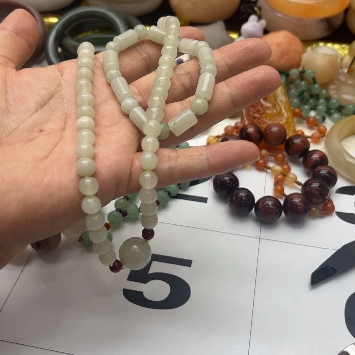 石英岩玉合金手镯