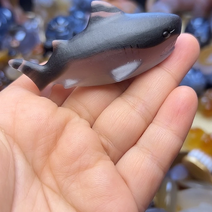 玛瑙/玉髓未镶嵌挂件/摆件/手玩件大鲨鱼