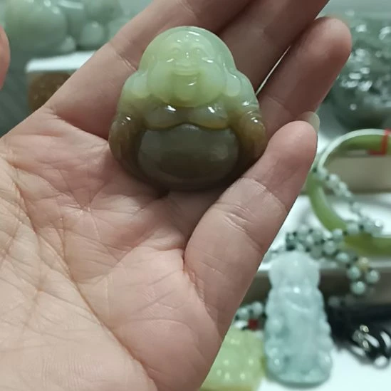 和田玉（糖玉）未镶嵌颈饰
