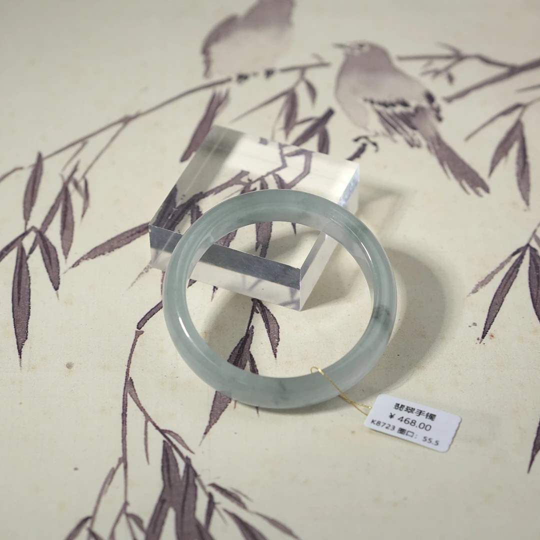K8723-美人镯缅甸翡翠手镯