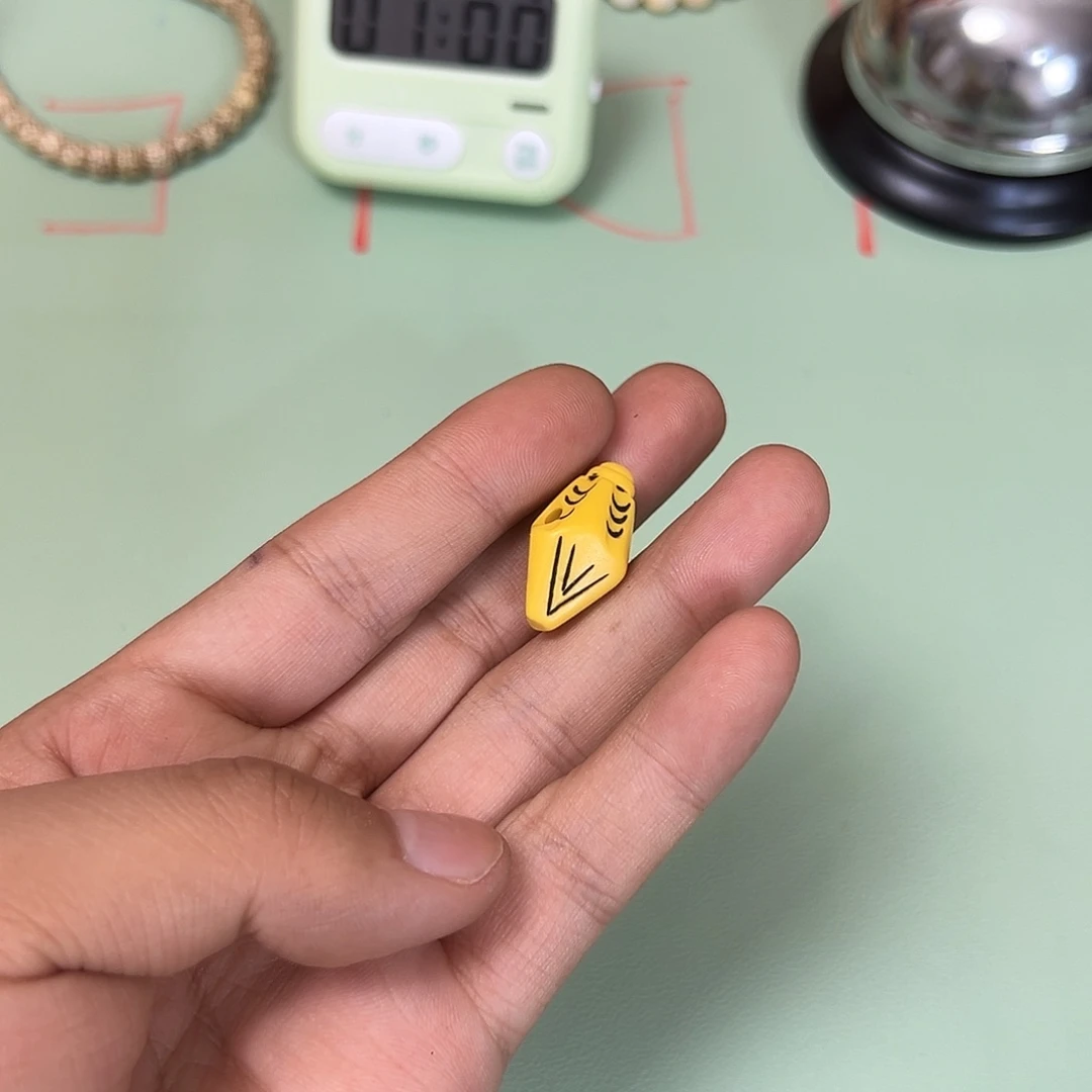 李***）玛吉阿米藏式直播间