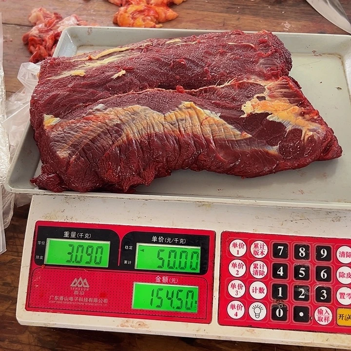 广西土耕马马肉、送马油沙姜小米辣12个月中国大陆