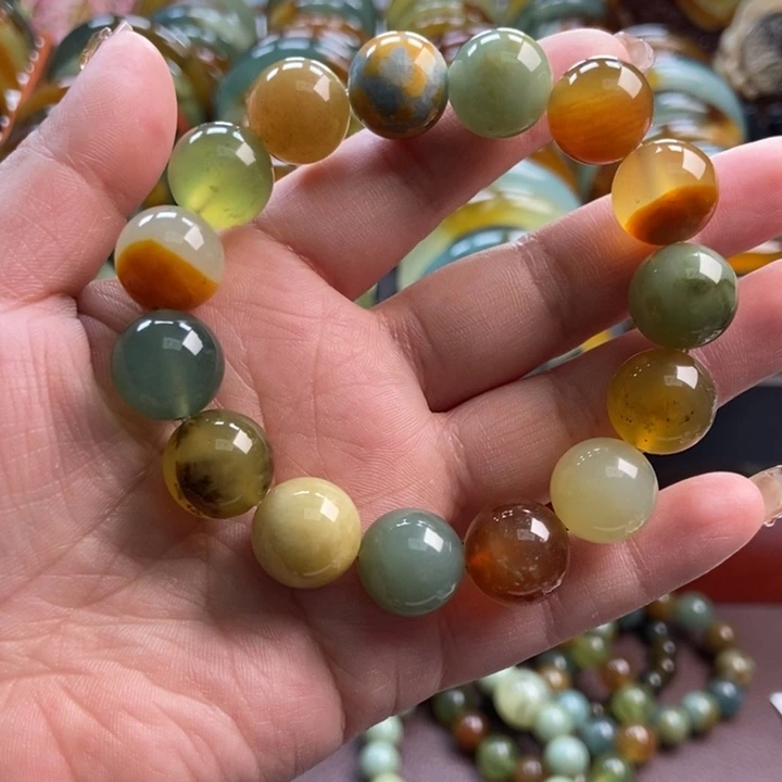 蛇纹石玉未镶嵌手镯手串