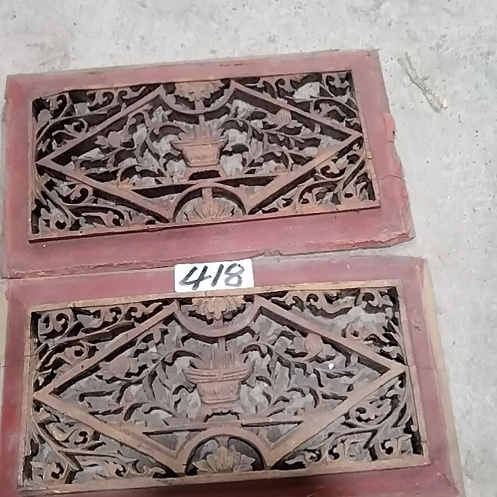 瓷器黄色的形状的B****Y