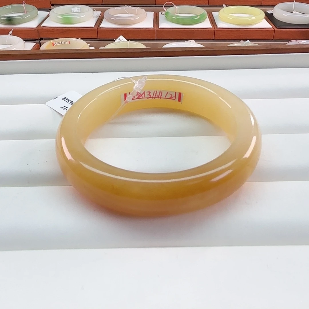 和田玉未镶嵌手镯小宽版飘金糖