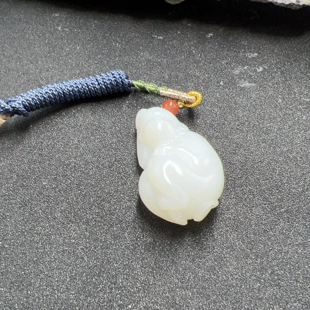 BY0208FWJS129 和田玉挂件