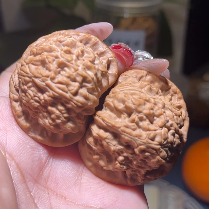 桃核把件力**?              43