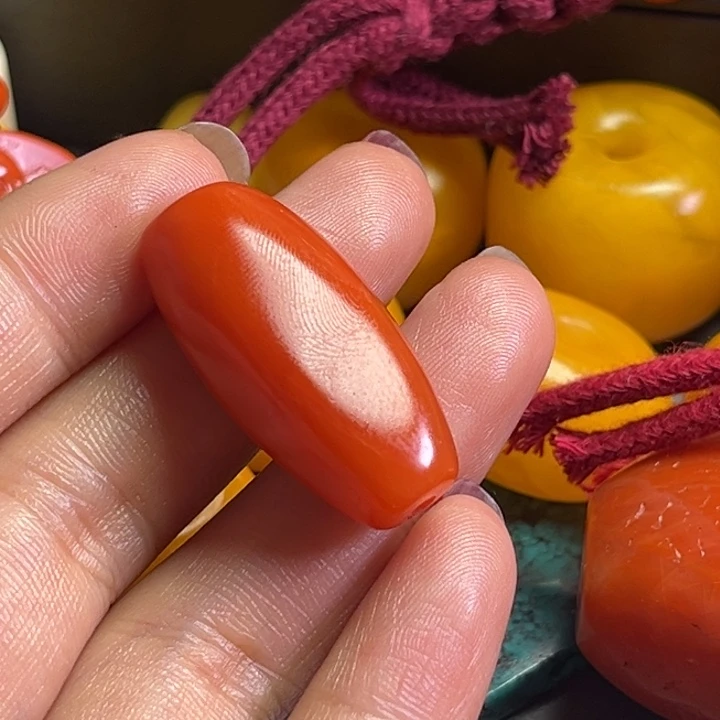 颈饰玻璃用****8琉璃……………..