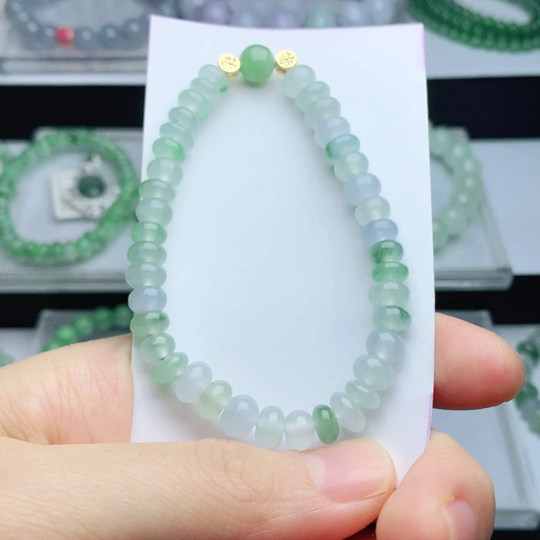 翡翠颈饰未镶嵌珠串