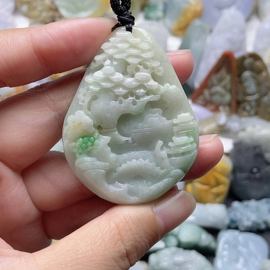 翡翠未镶嵌颈饰翡翠