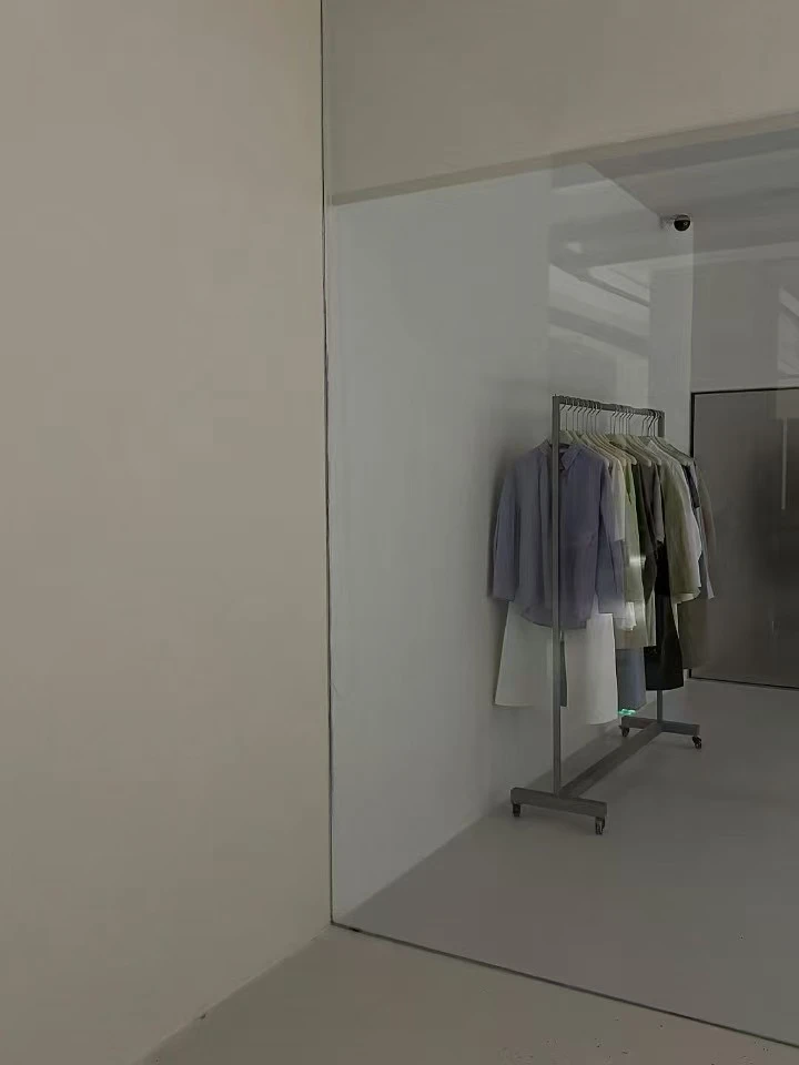 随机一件衣服