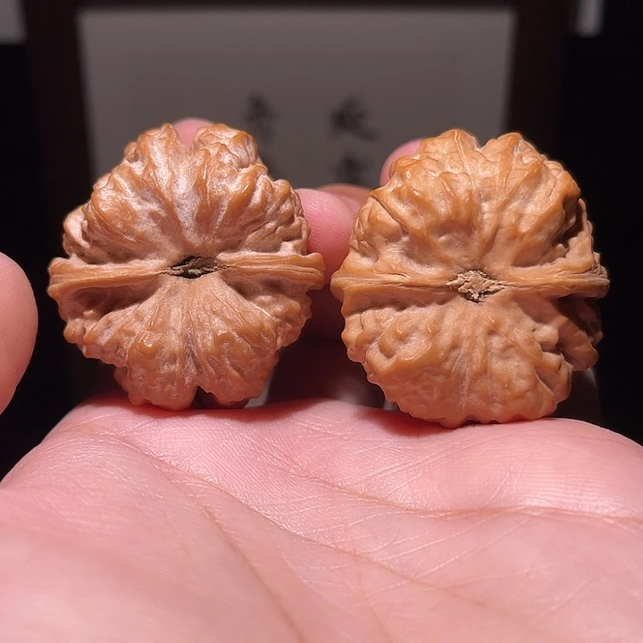 J***r把件核桃蛤蟆头