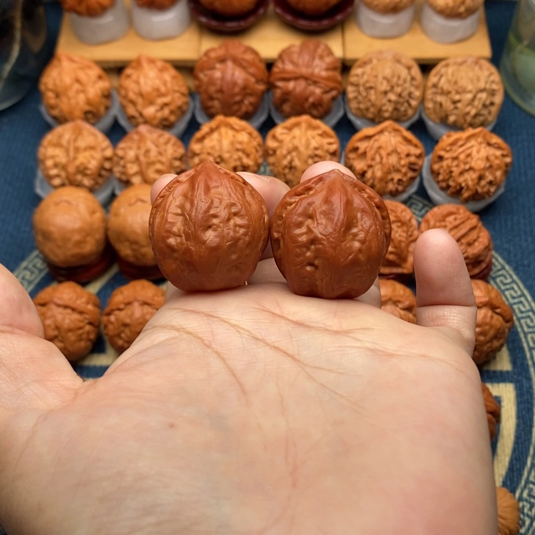 把件文玩核桃粗筋小肉龙