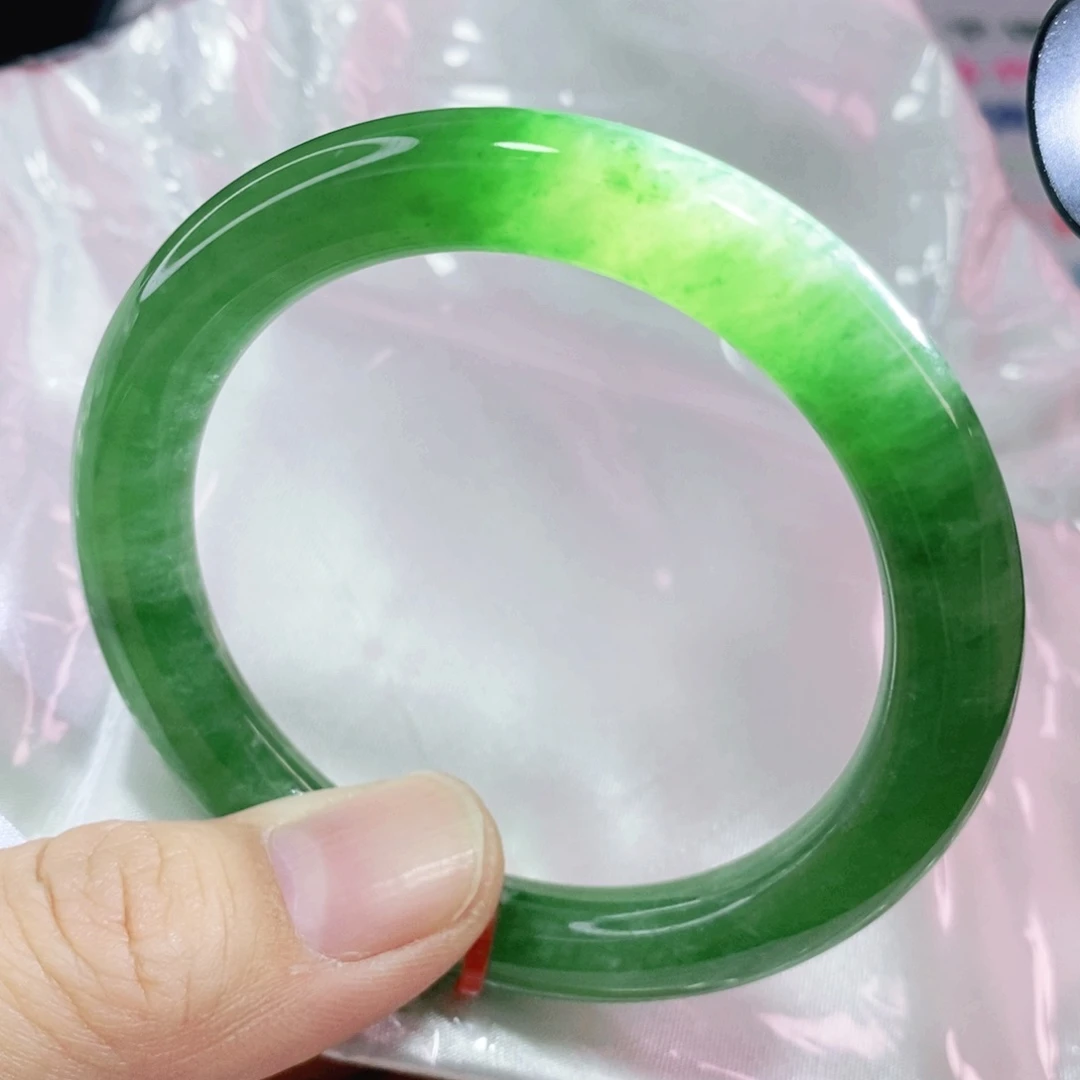 未镶嵌手镯翡翠52.5圈口圆条