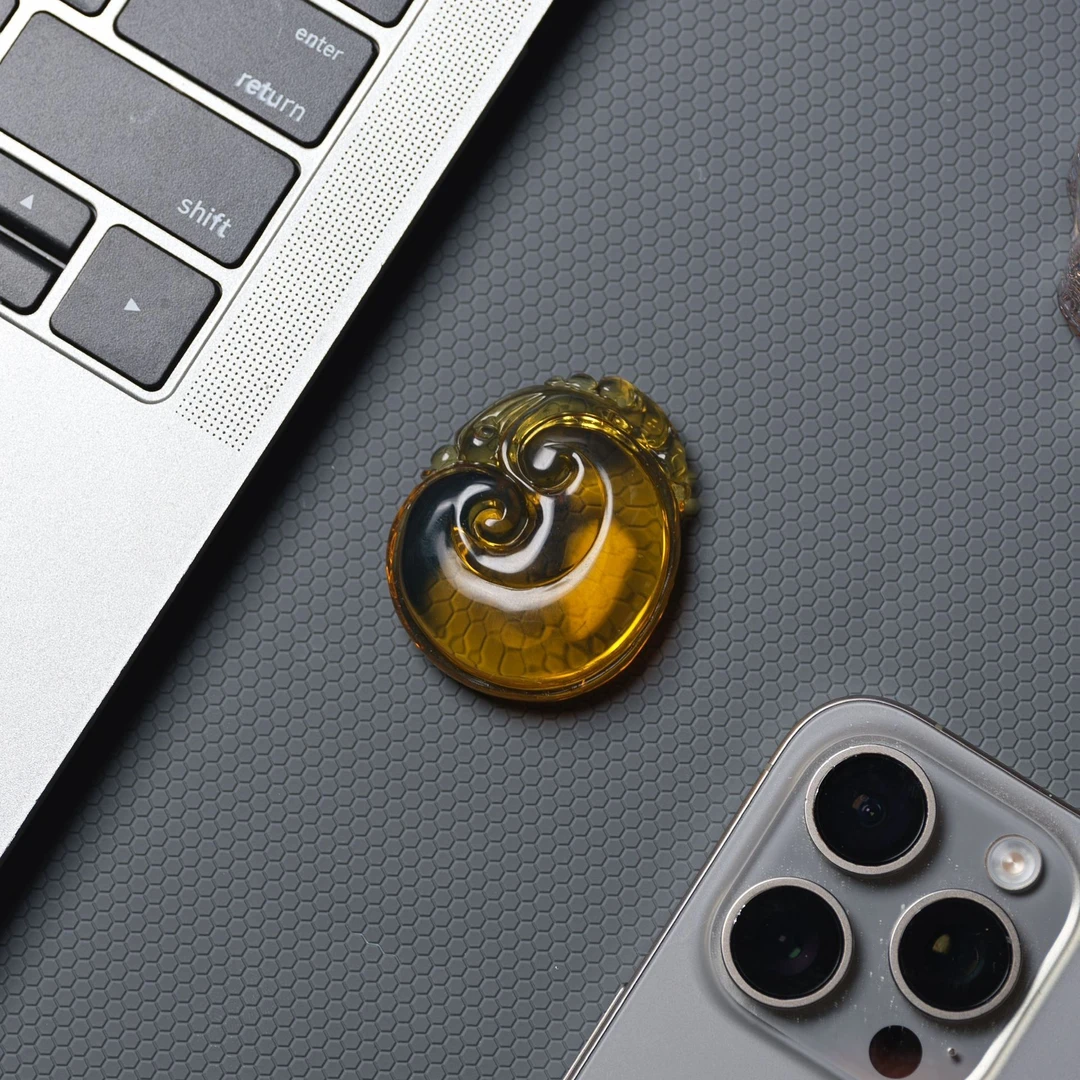 缅甸琥珀净水金兰蓝珀如意吊坠10.5克