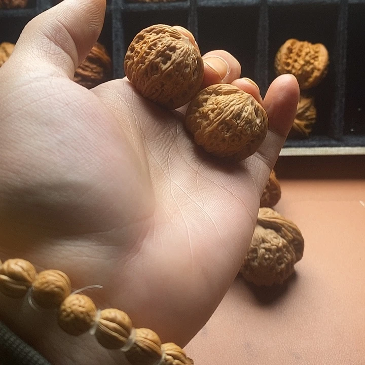 核桃手串/手链性情，红红火火