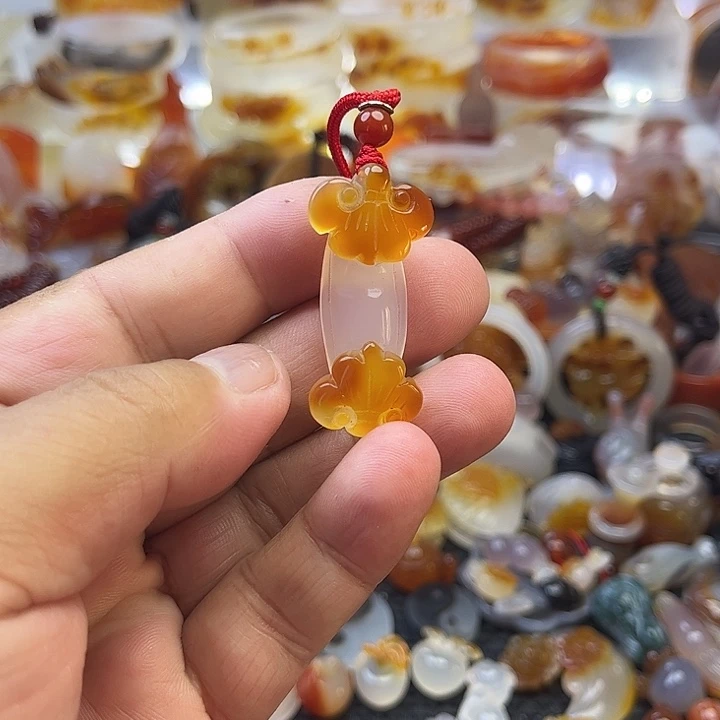 玛瑙/玉髓未镶嵌颈饰