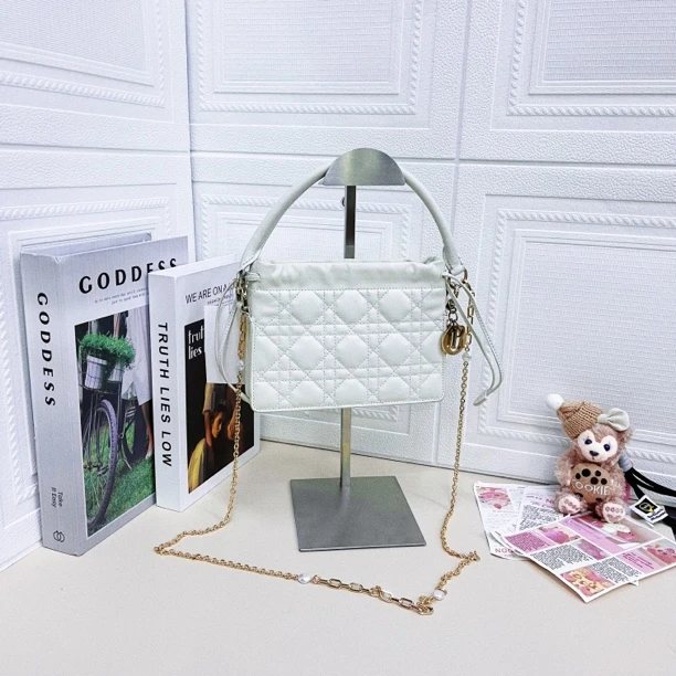 95新 DIOR/迪奥 Lady Dior Milly小福袋抽绳手提单肩包