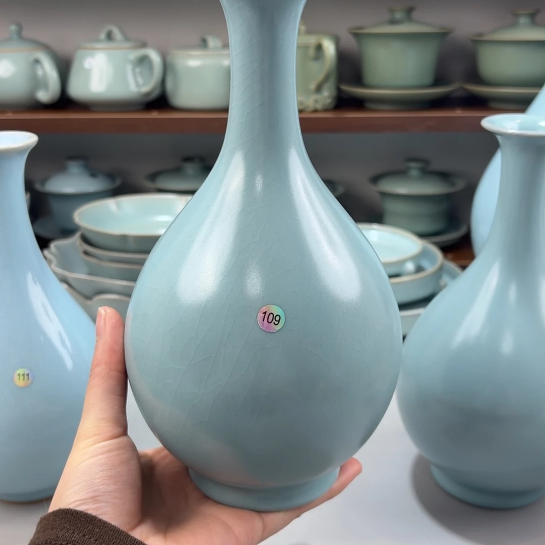 摆件瓷编号109仿古釉中号玉壶春瓶微瑕