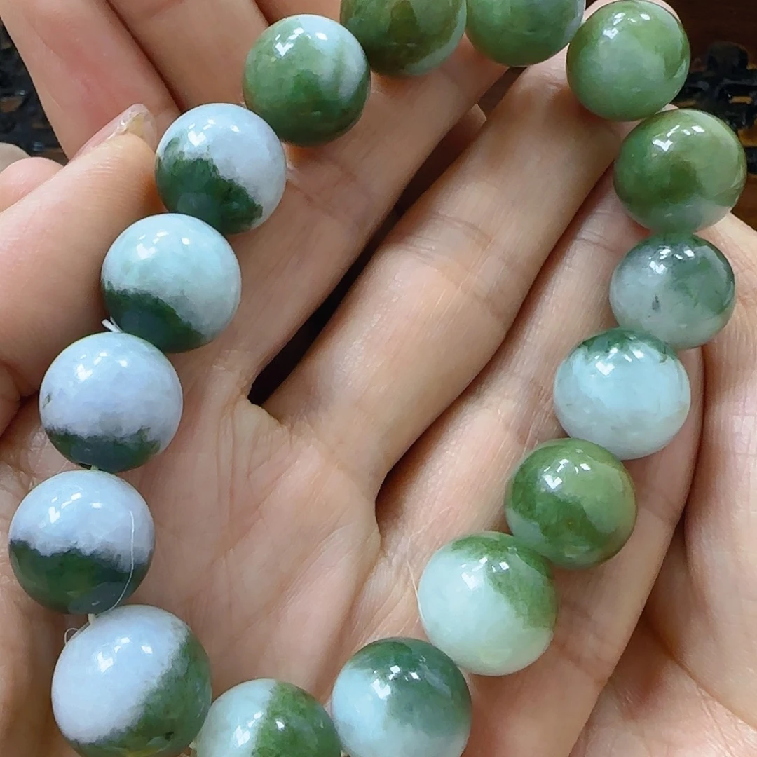 翡翠颈饰未镶嵌翡翠460