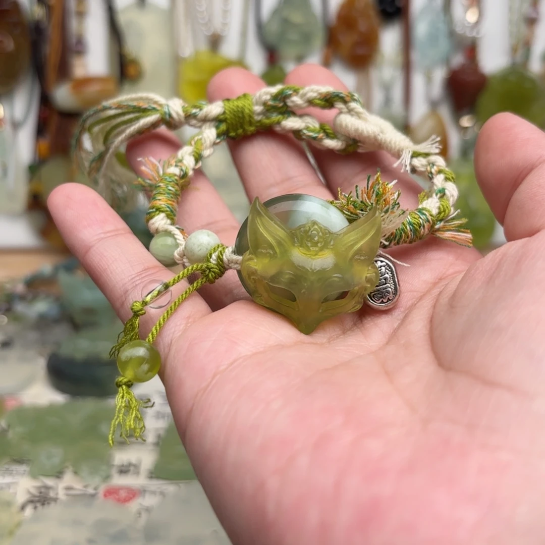 蛇纹石玉合金颈饰