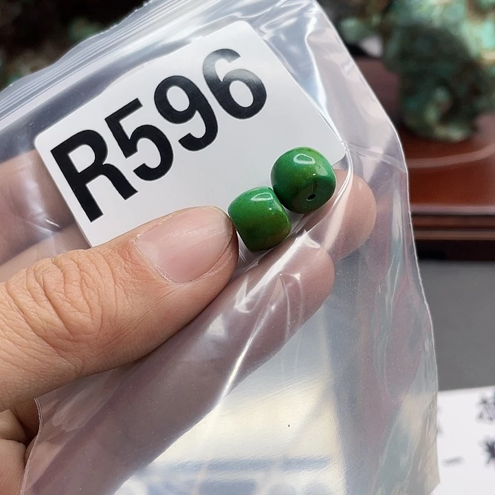 湖北十堰矿区产地发货配饰