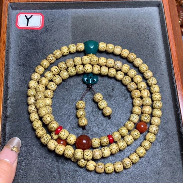 星月菩提吊坠菩提