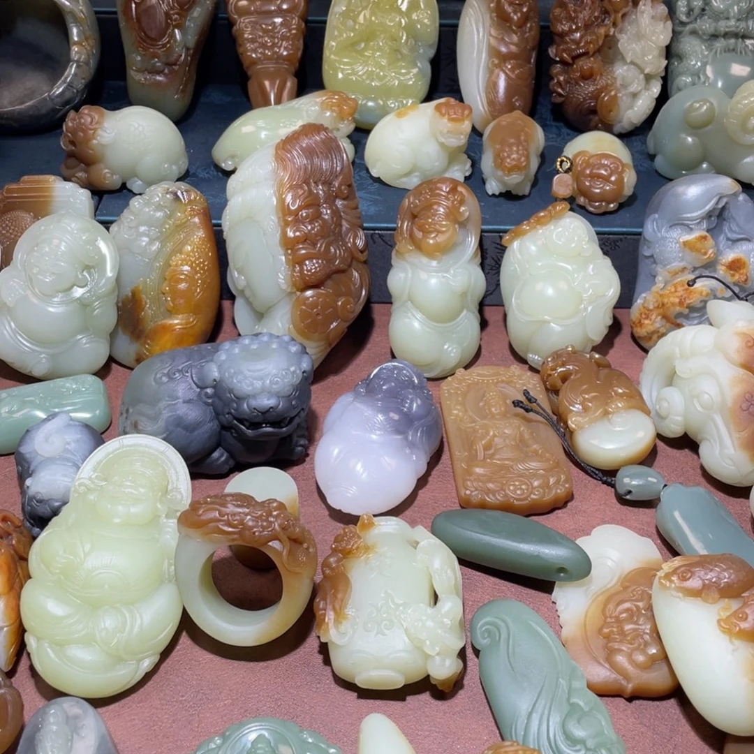 和田玉未镶嵌挂件