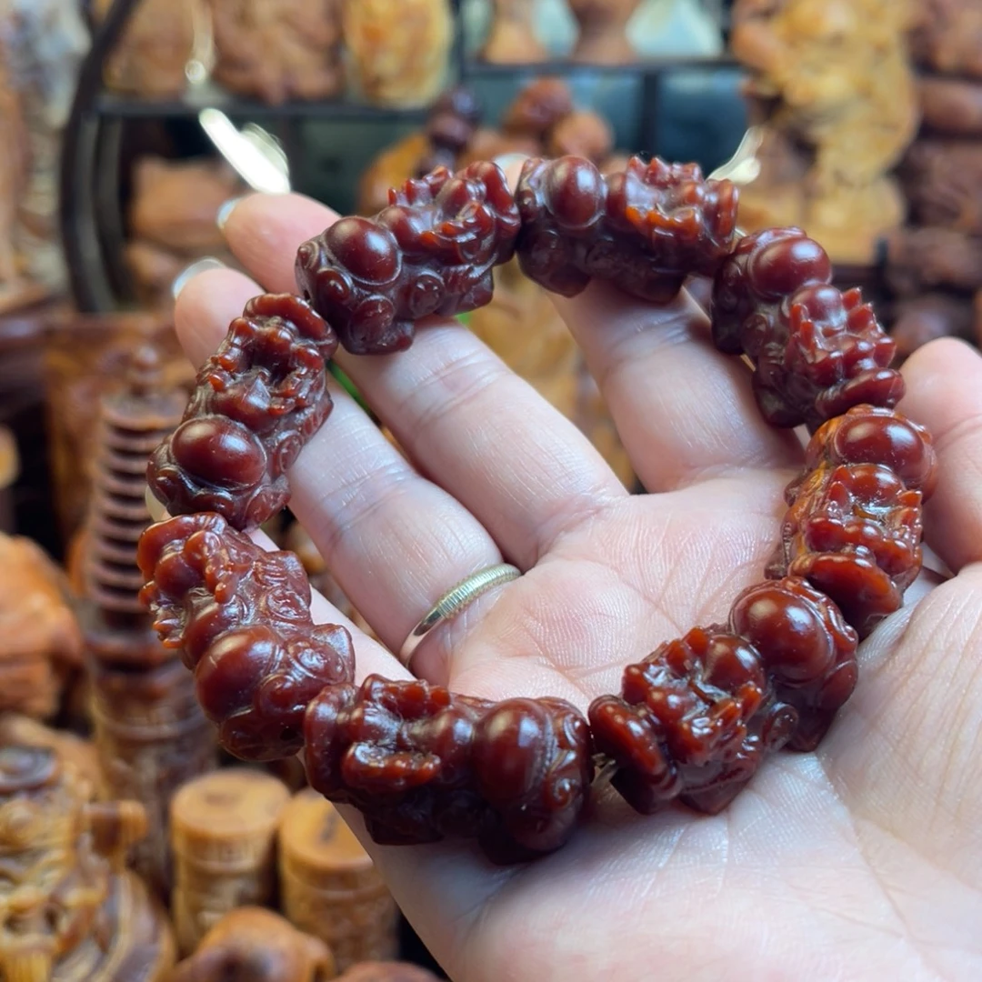 其他松木（琥珀木）貔貅手串