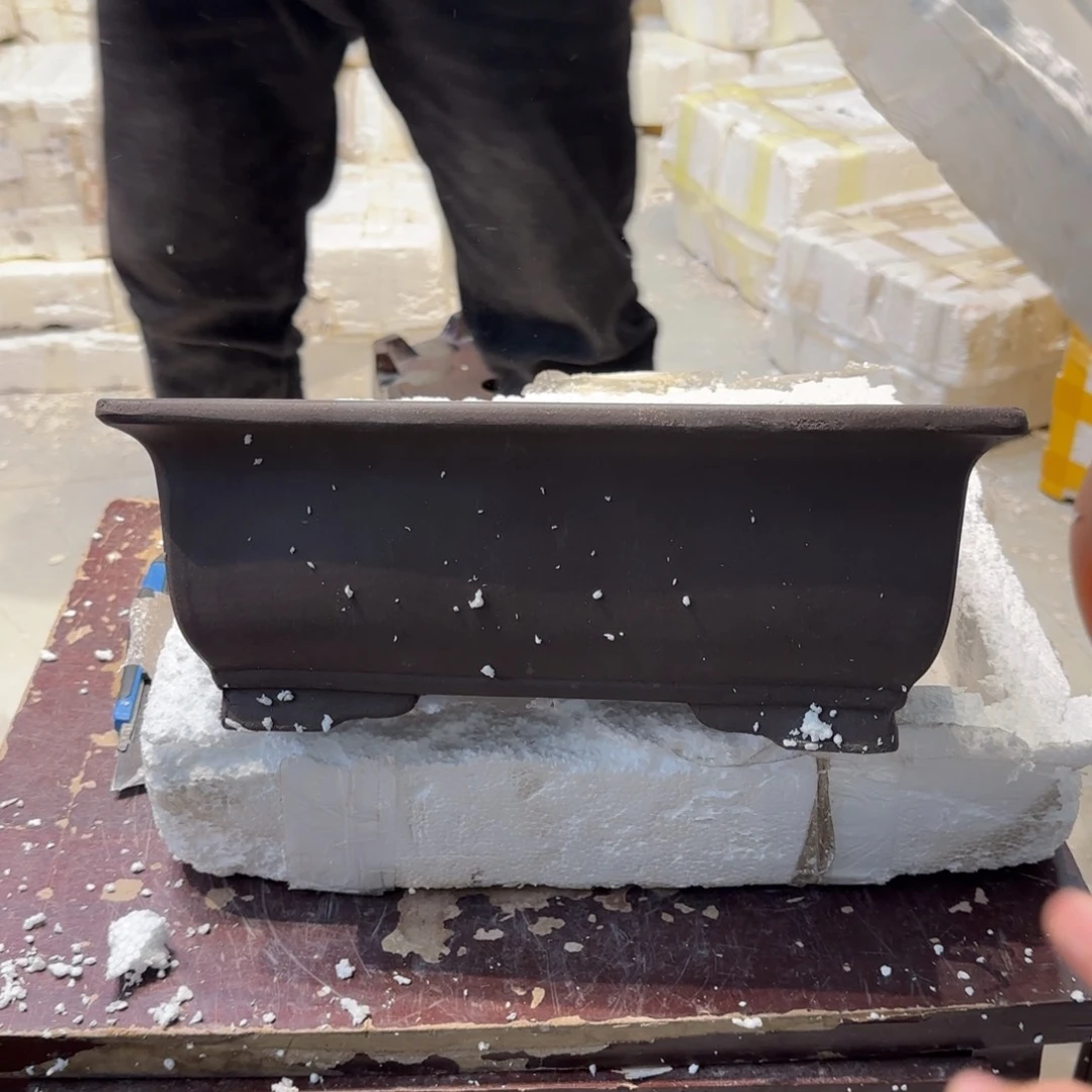 紫砂花盆瑕疵和瑕疵