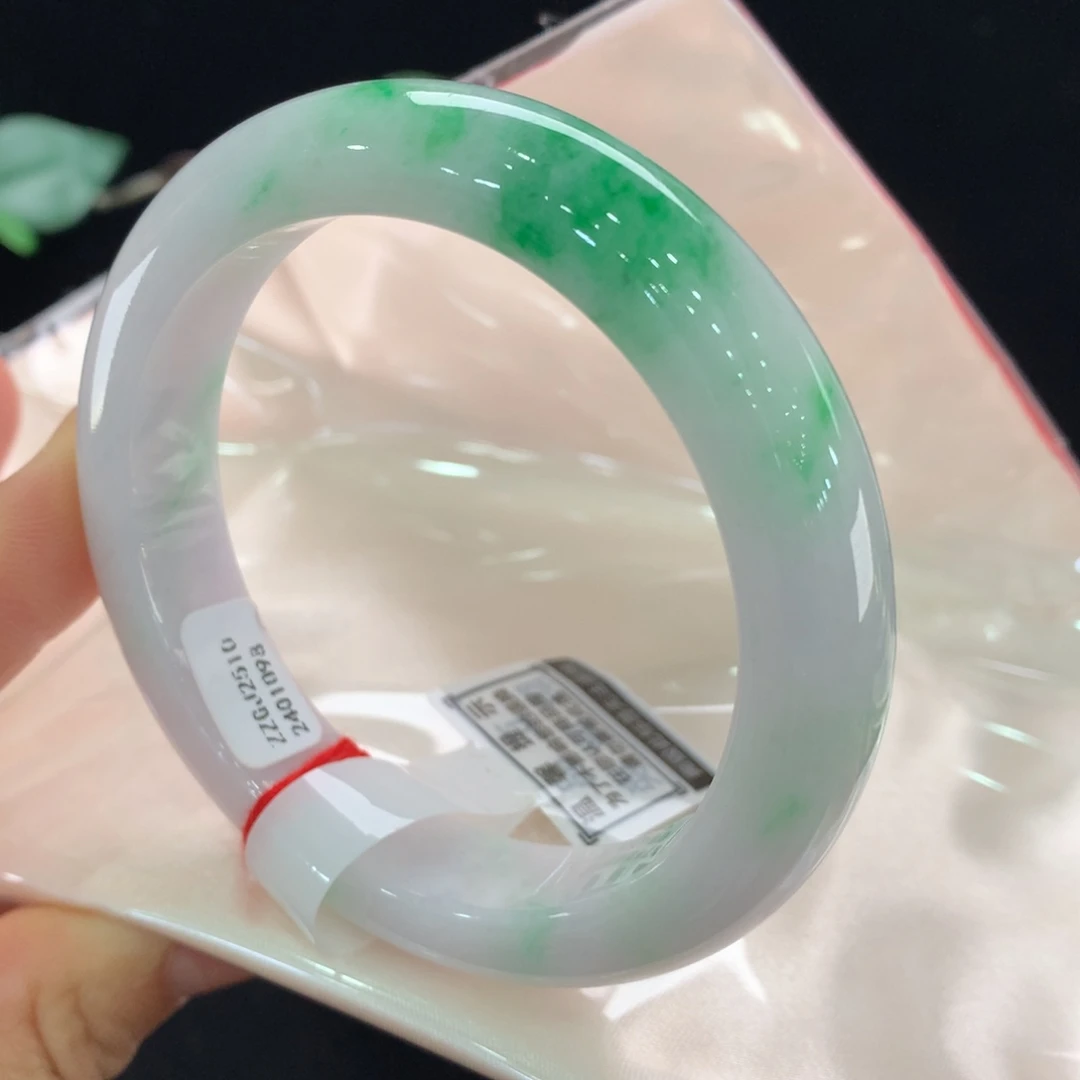 翡翠未镶嵌手镯1098