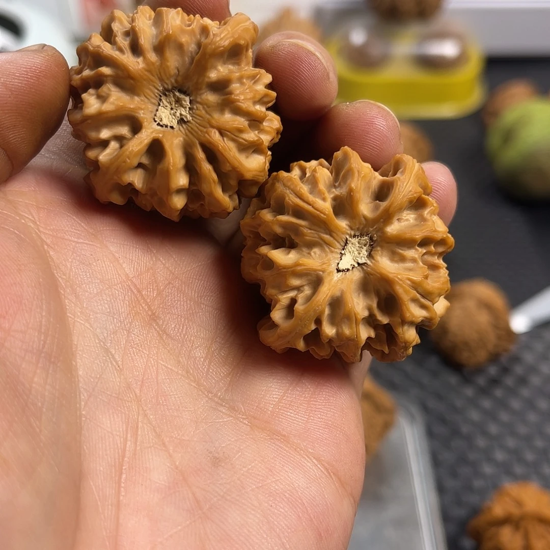 驾***胡吊坠文玩核桃文玩核桃龙门涧40尺