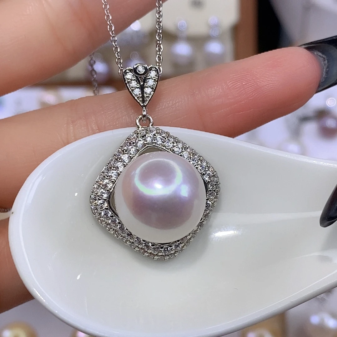 淡水珍珠合金颈饰F