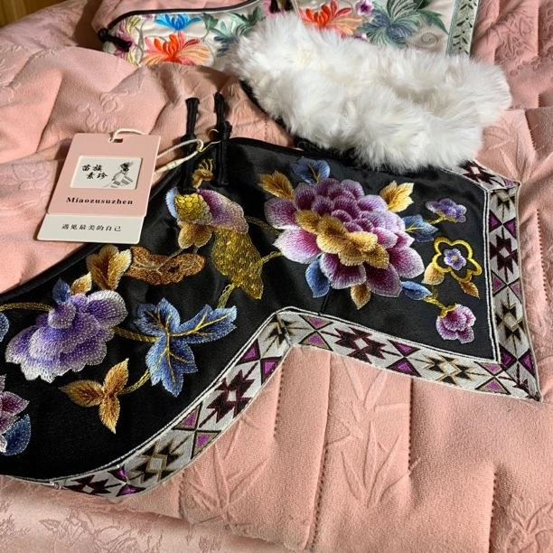L码粉色灯芯绒棉衣福利复古刺绣苗族服饰少数民族