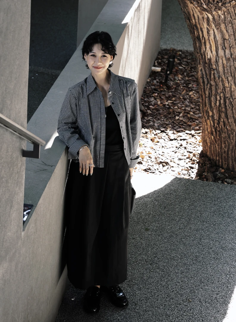 TT设计师【烟霏露】日系高级感经典黑白格翻领长袖衬衫TT190765